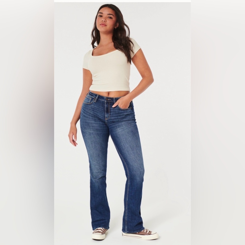 Hollister Dark Blue Flare bootcup Jeans